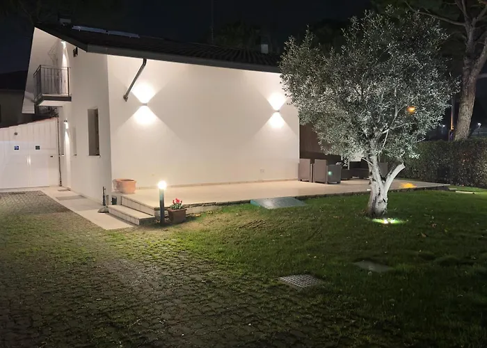 La Casa Bianca Rooms&lounge * Cesenatico