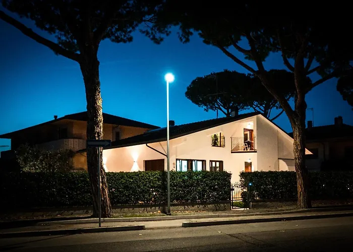 La Casa Bianca Rooms&lounge * Cesenatico