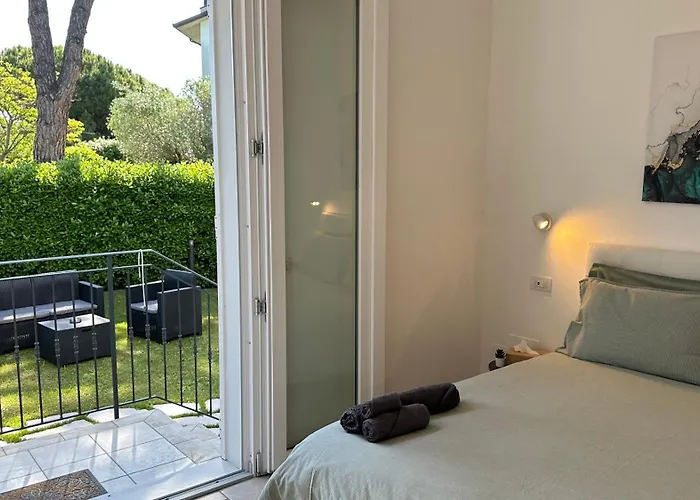 La Casa Bianca Rooms&lounge