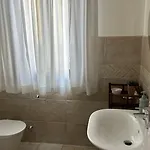 La Casa Bianca Rooms&lounge Πανσιόν