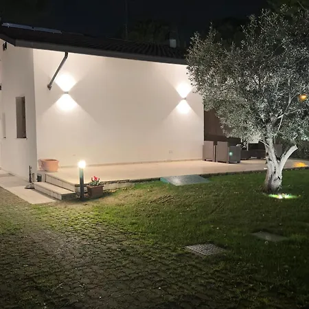 La Casa Bianca Rooms&lounge * Cesenatico