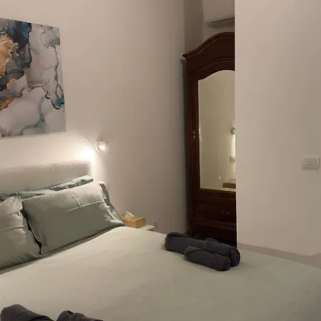 Guest house La Casa Bianca Rooms&lounge *