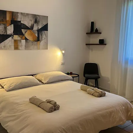 La Casa Bianca Rooms&lounge *