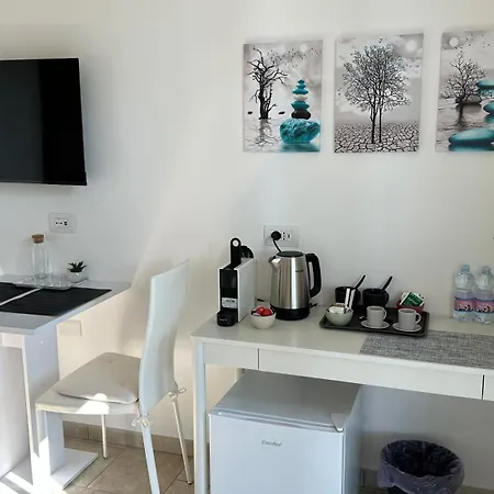 La Casa Bianca Rooms&lounge Guest house Cesenatico