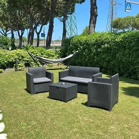 La Casa Bianca Rooms&lounge